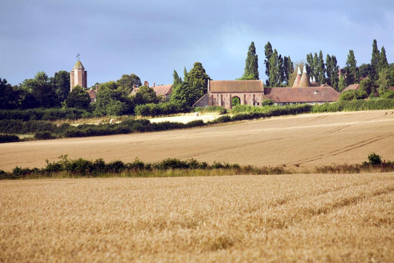 Sissinghurst Castle Farmhouse Екстериор снимка